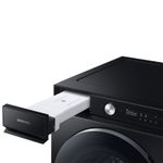 DV17B9750-8-.jpg